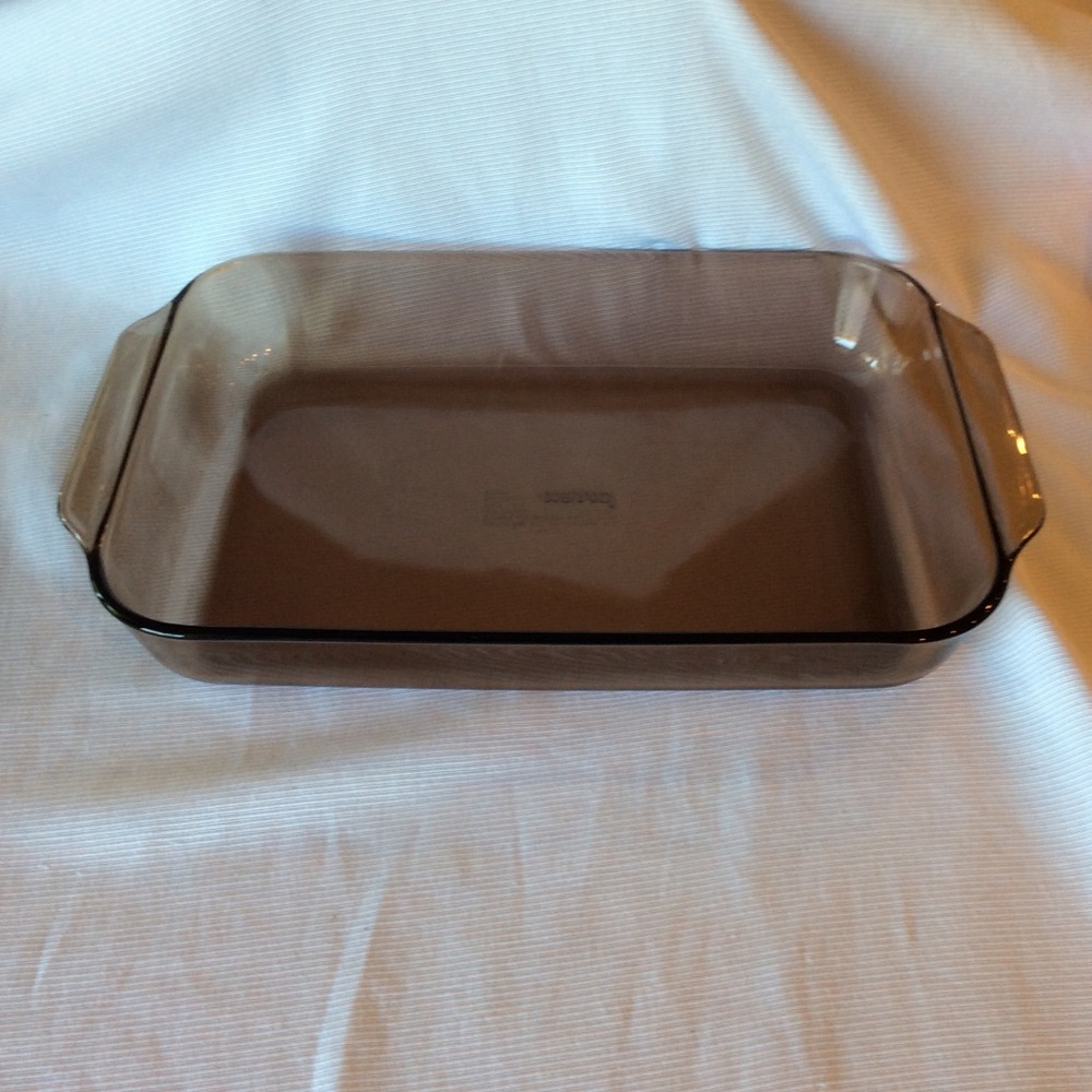 Pyrex 3 Q Casserole Smoke color Dish Extra Large
